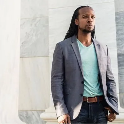 Ibram X. Kendi - Book Recommendations (BookSelects)