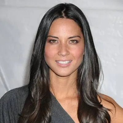 Olivia Munn - Book Recommendations (BookSelects)
