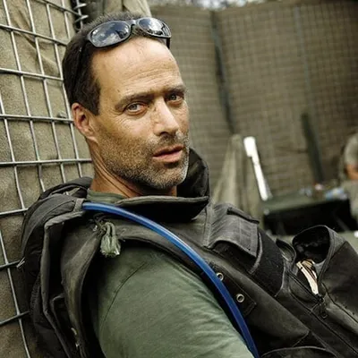 Sebastian Junger - Book Recommendations (BookSelects)