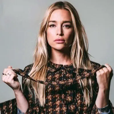 Piper Perabo - Book Recommendations (BookSelects)