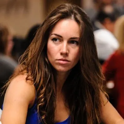 Liv Boeree - Book Recommendations (BookSelects)