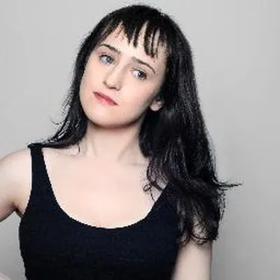 Mara Wilson - Book Recommendations (BookSelects)