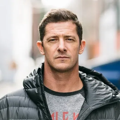 Brian MacKenzie - Book Recommendations (BookSelects)