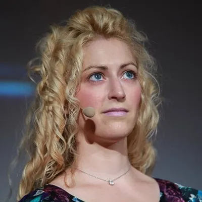 Jane McGonigal - Book Recommendations (BookSelects)