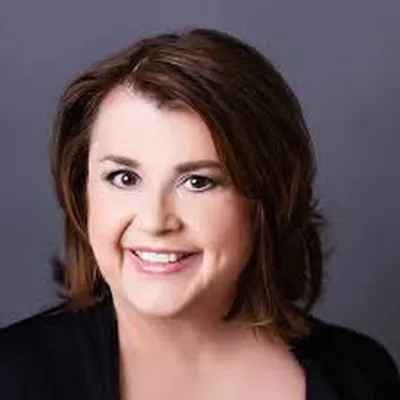 Bethanne Patrick - Book Recommendations (BookSelects)