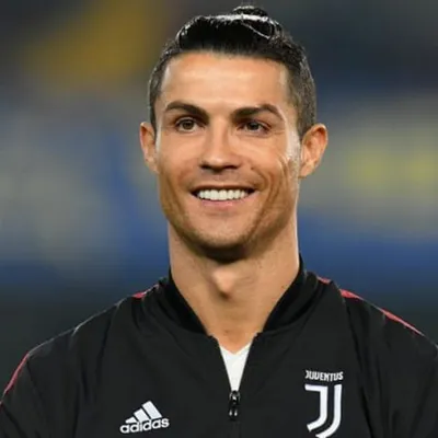 Cristiano Ronaldo - Book Recommendations (BookSelects)